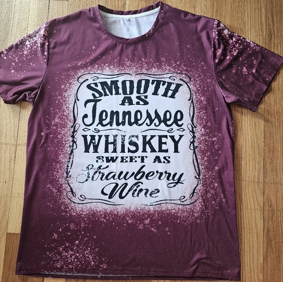Smooth as Tennessee Whiskey Tops - Smooth as Tennessee Whiskey Sweet as Strawberry Wine Short Sleeves T-Shirt XL